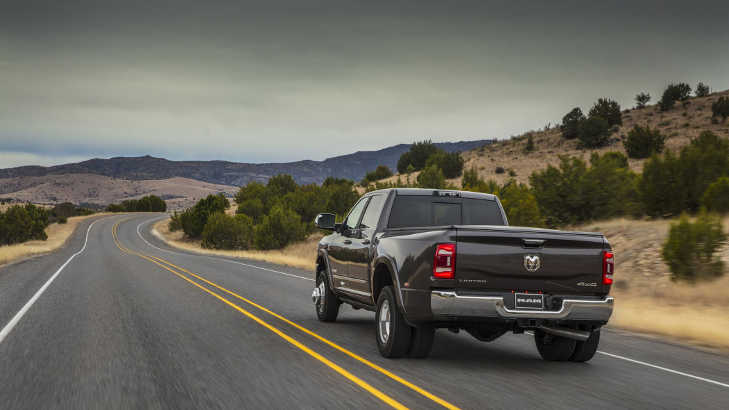 2019 Ram 3500 HD Dually 12 2019 Ram HD Brings Up To 1,000 Lb-Ft Of Torque, Class-Leading Towing
