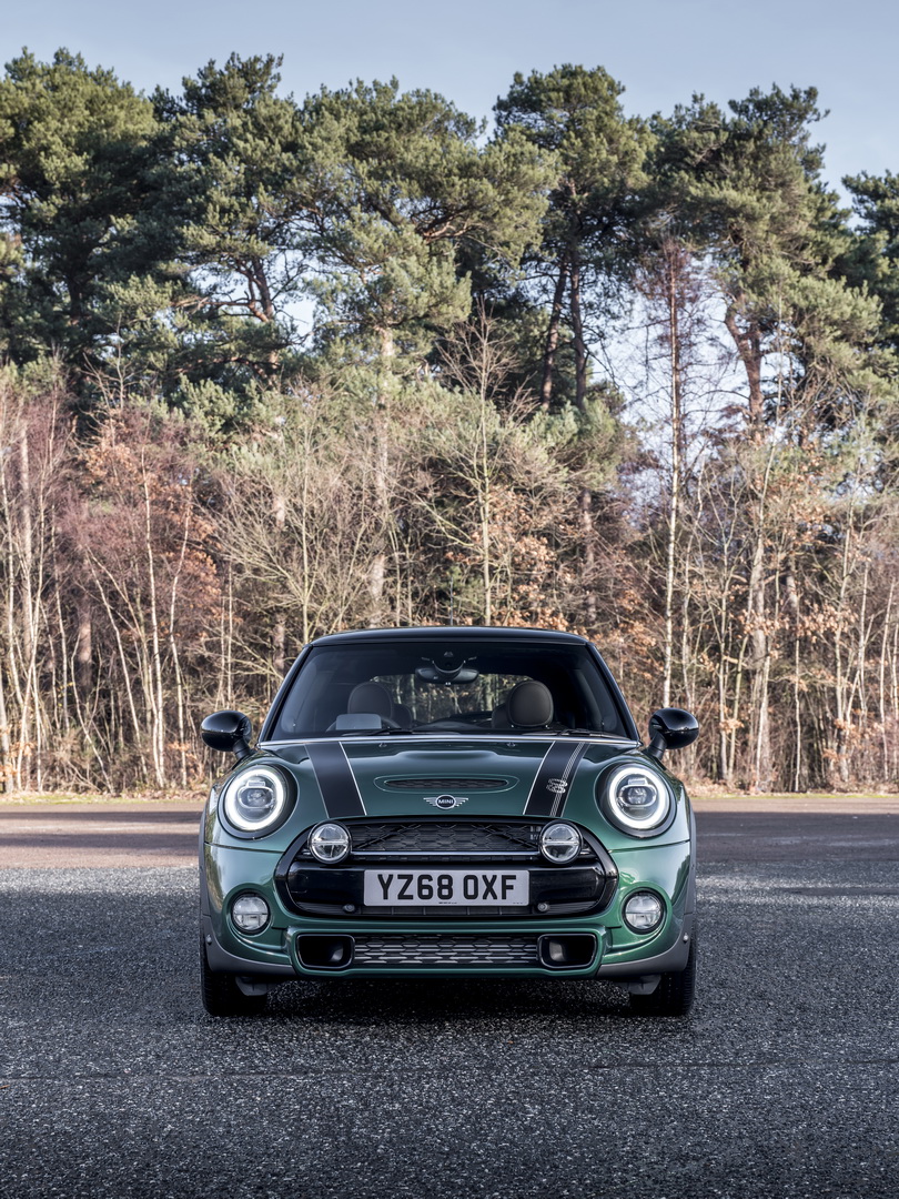 2020 mini cooper s 60 years edition 4 MINI Cooper S “60 Years Edition” Special Celebrates The Original Icon