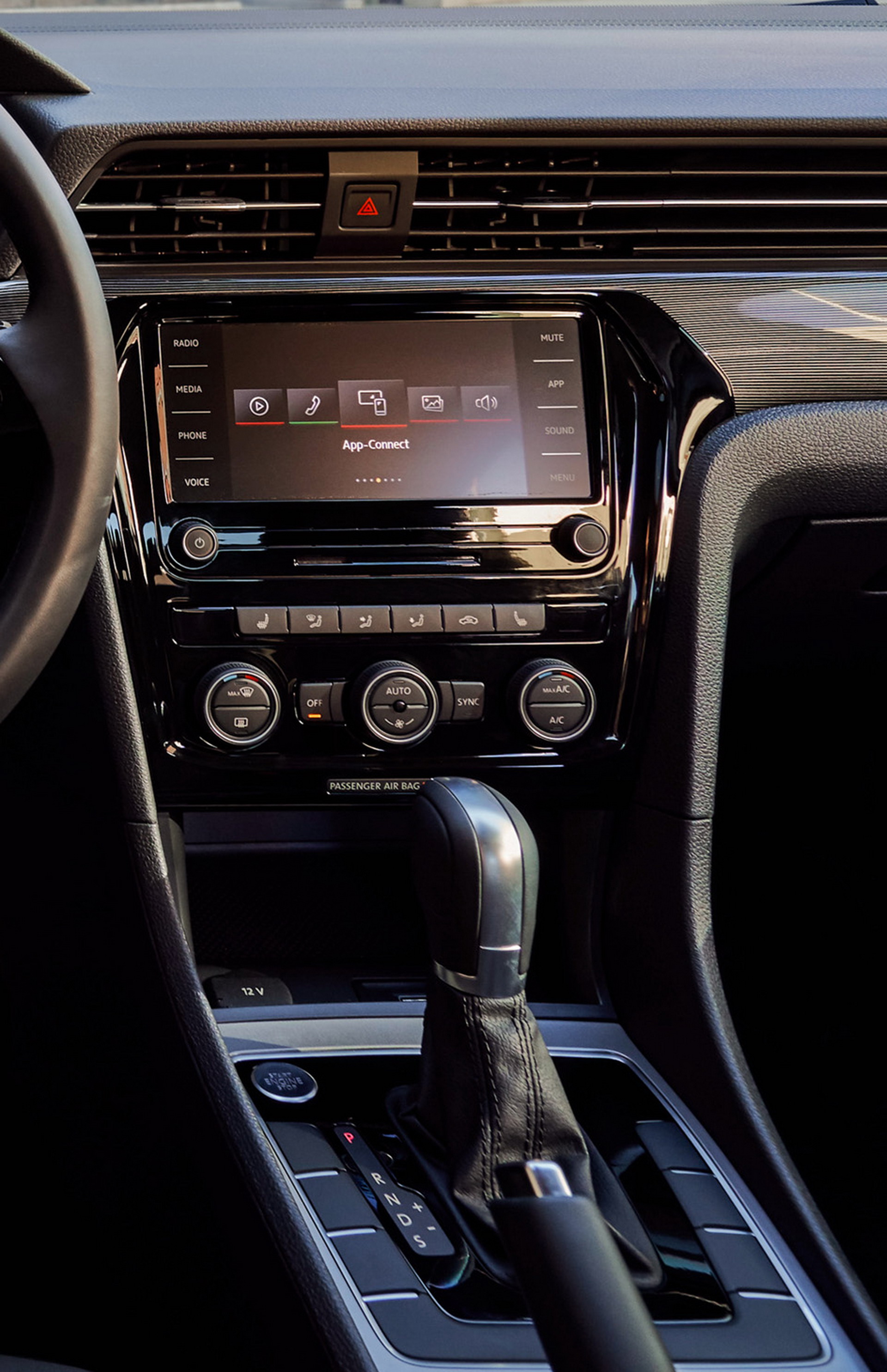 2020 VW Passat USA 7Volkswagen 2020 VW Passat Brings New Looks Inside And Out To An Old Car