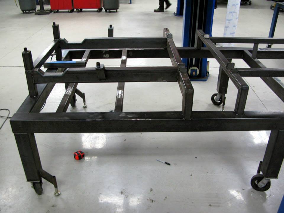 mercedes 190e c63 amg conversion 8 Tuner Transplants Classic Mercedes 190E 2.5 16 EVO Body On A Modern C63 AMG