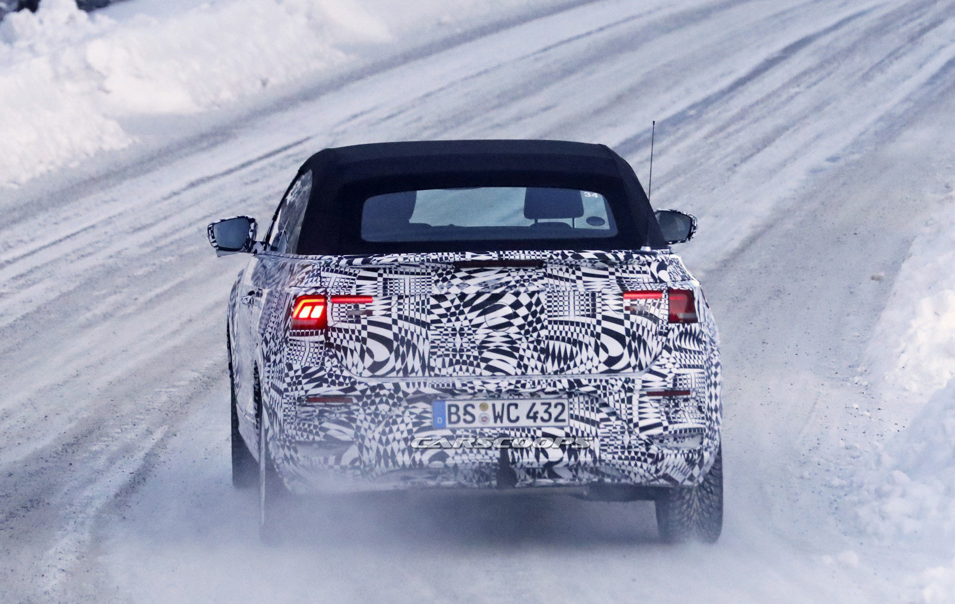 VW-T-ROC-Convertible-11 2020 VW T-Roc Convertible Is The Golf Cabriolet For The Crossover Era