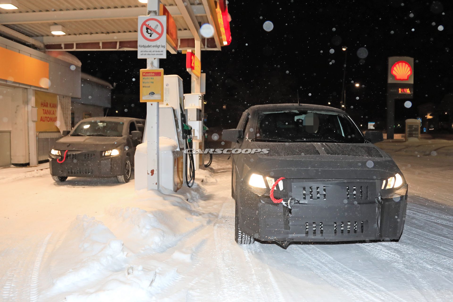 Fiat-Mobi-Pickup-Spy-Shots-5 2020 Fiat Mobi Pickup Will Be A Small Utility Vehicle For South America