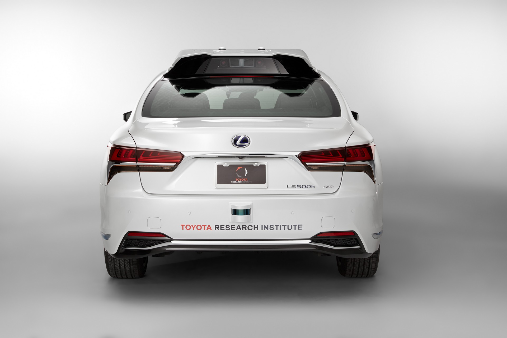 Lexus TRI-P4 Automated Driving Test Vehicle-5 Toyota’s ‘Guardian’ Safety System Helps Drivers, Doesn’t Replace Them