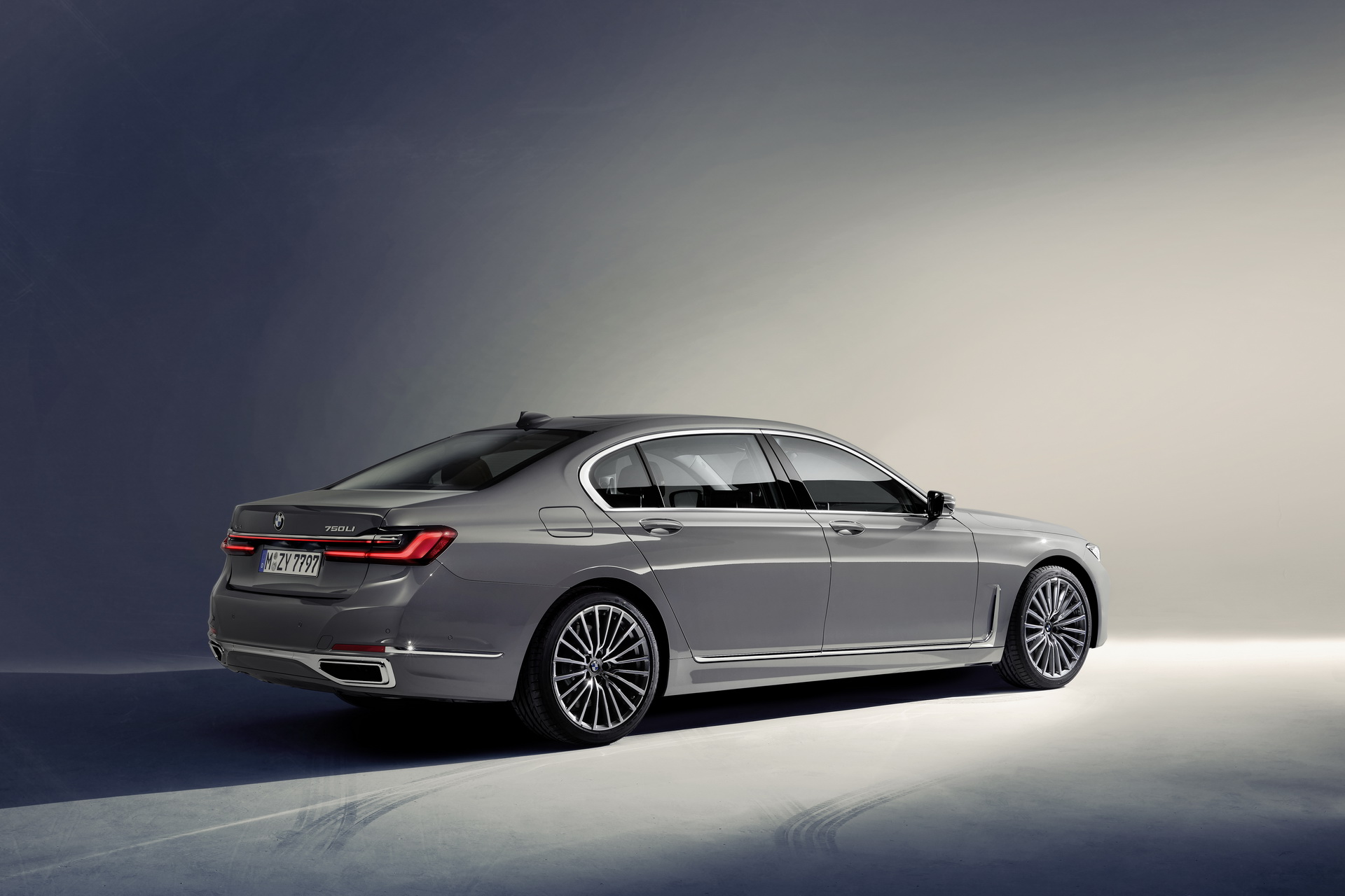 2019-BMW-7-Series-05 2020 BMW 7-Series Flagship Sedan Goes Official With Bold Update