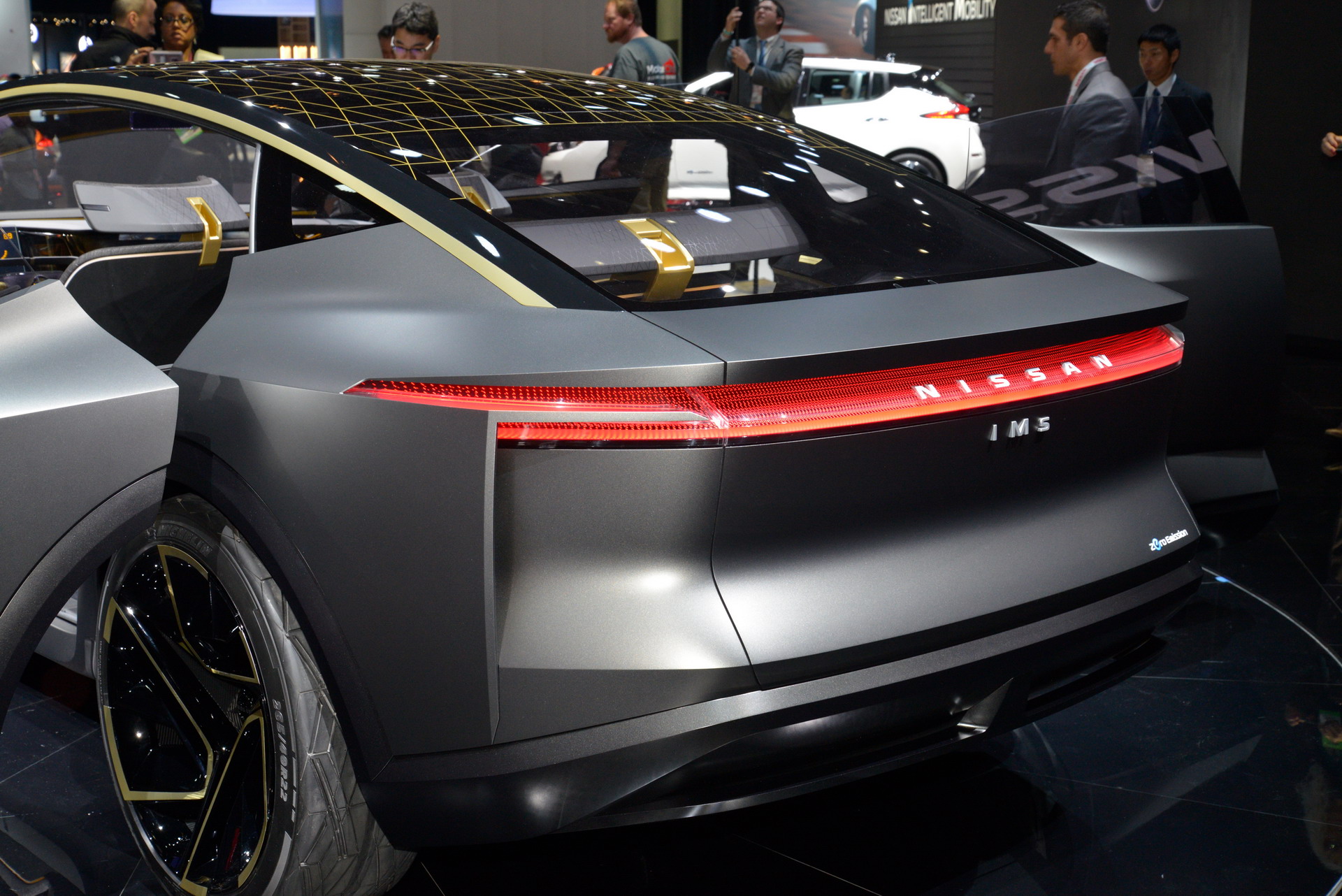 Nissan IMs Concept 1 Nissan IMs Concept Re-Imagines Sedan As An Electric Crossover To Save It From Extinction