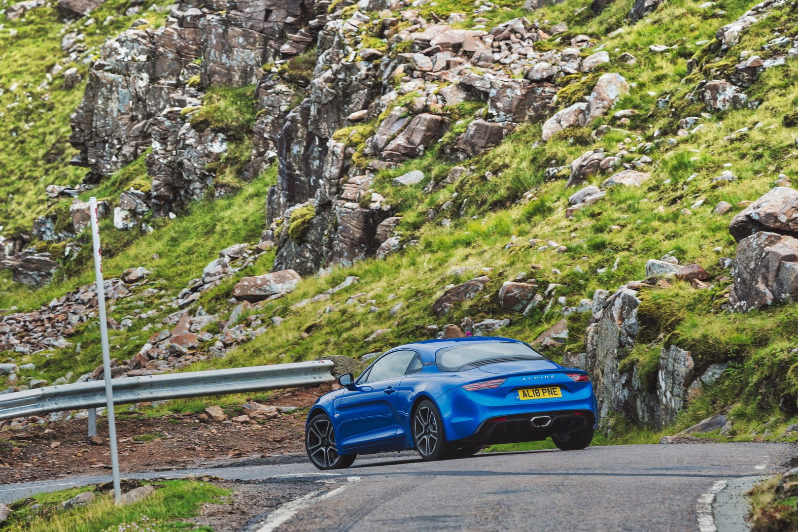 2018 alpine a110 7 Alpine A110 Tipped To Gain 300 PS Variant, Cabriolet Is On The Cards