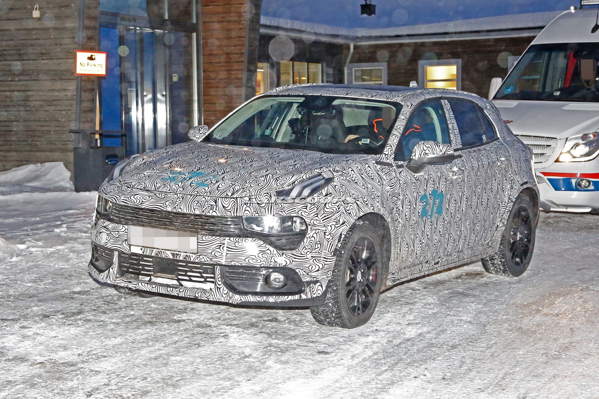 Lynk-And-Co-04-Spy-Shots-9 Lynk & Co 04 Hatchback Wants To Make A Splash In The Golf Class
