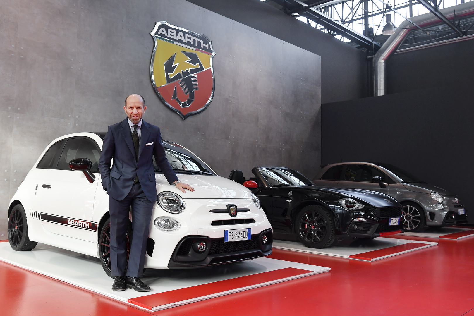 2019 abarth 595 124 70th anniversary 2 2019 Abarth 595 And 124 Spider Celebrate The Brand’s 70th Anniversary