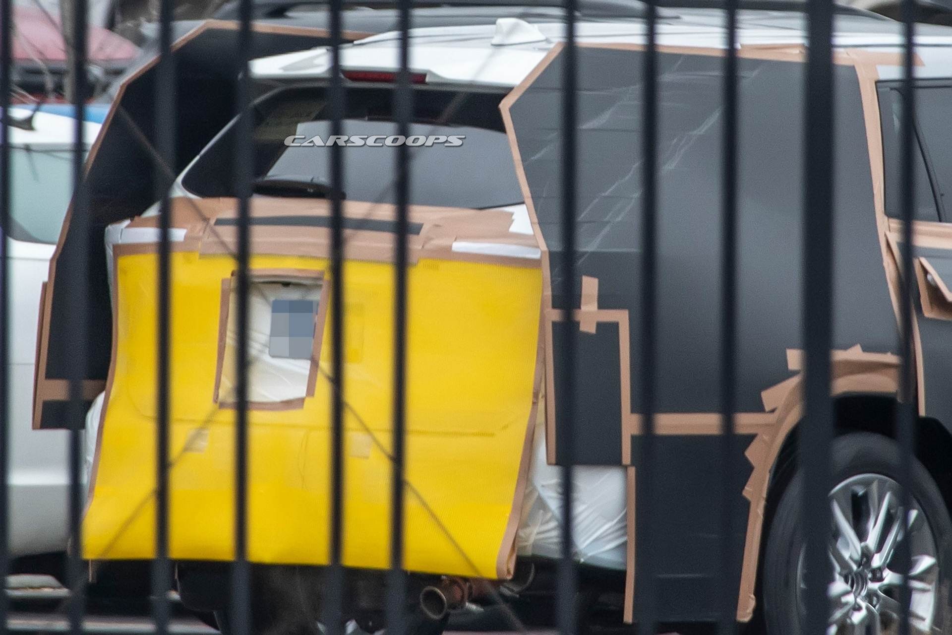 2020 toyota highlander prototype spy 12 2020 Toyota Highlander Is Coming For Ford’s All-New Explorer