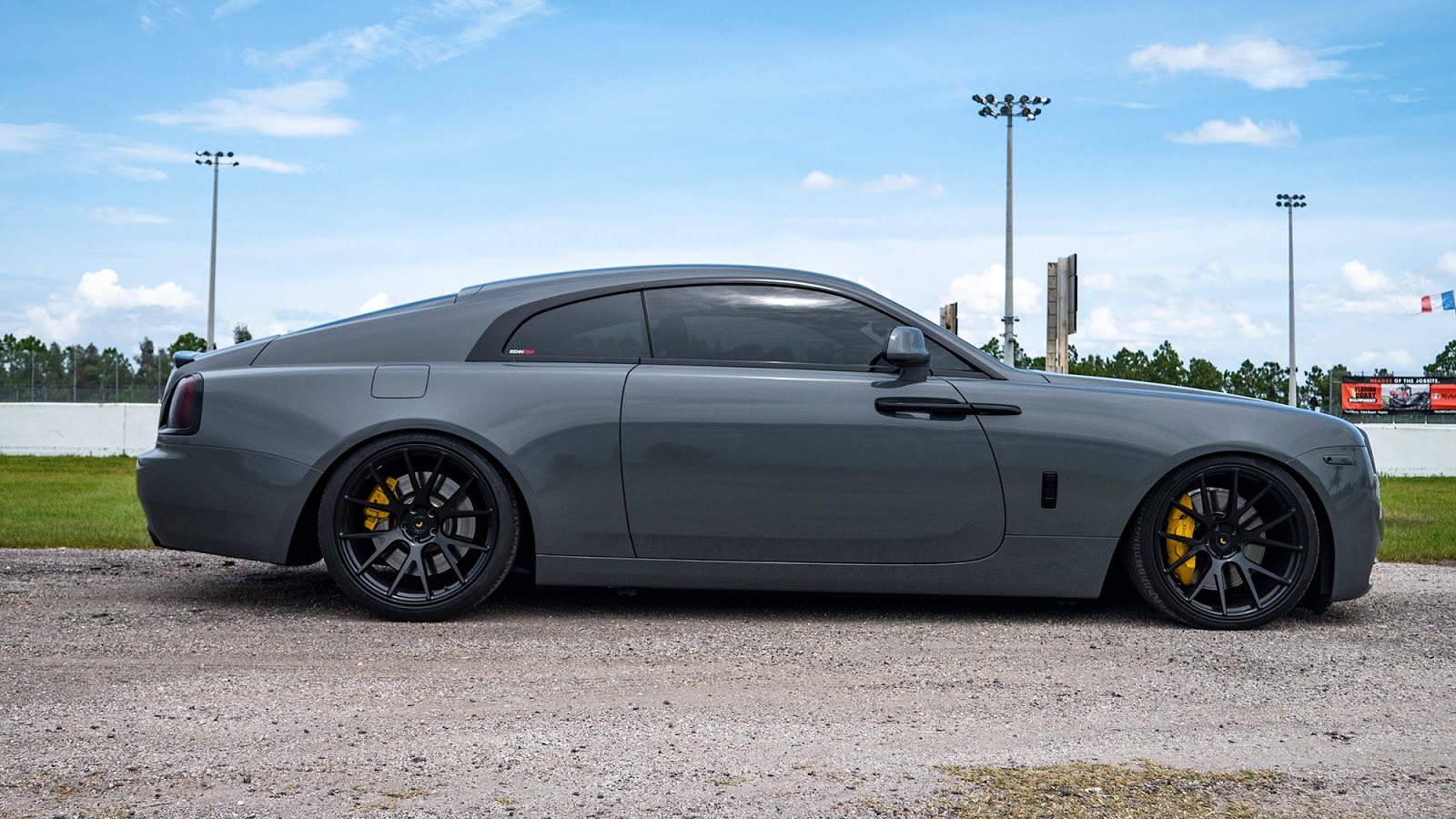 rolls-royce wraith renntech tuning 3 Fancy A Stanced Rolls-Royce Wraith Or Dawn? Renntech Has A Solution