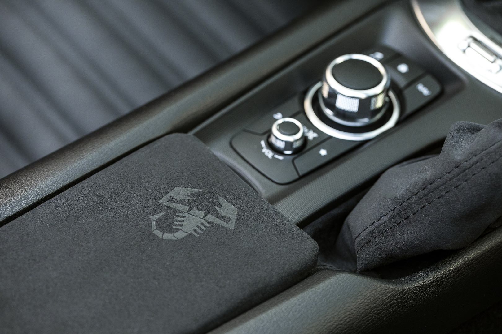 2019 abarth 595 124 70th anniversary 34 2019 Abarth 595 And 124 Spider Celebrate The Brand’s 70th Anniversary