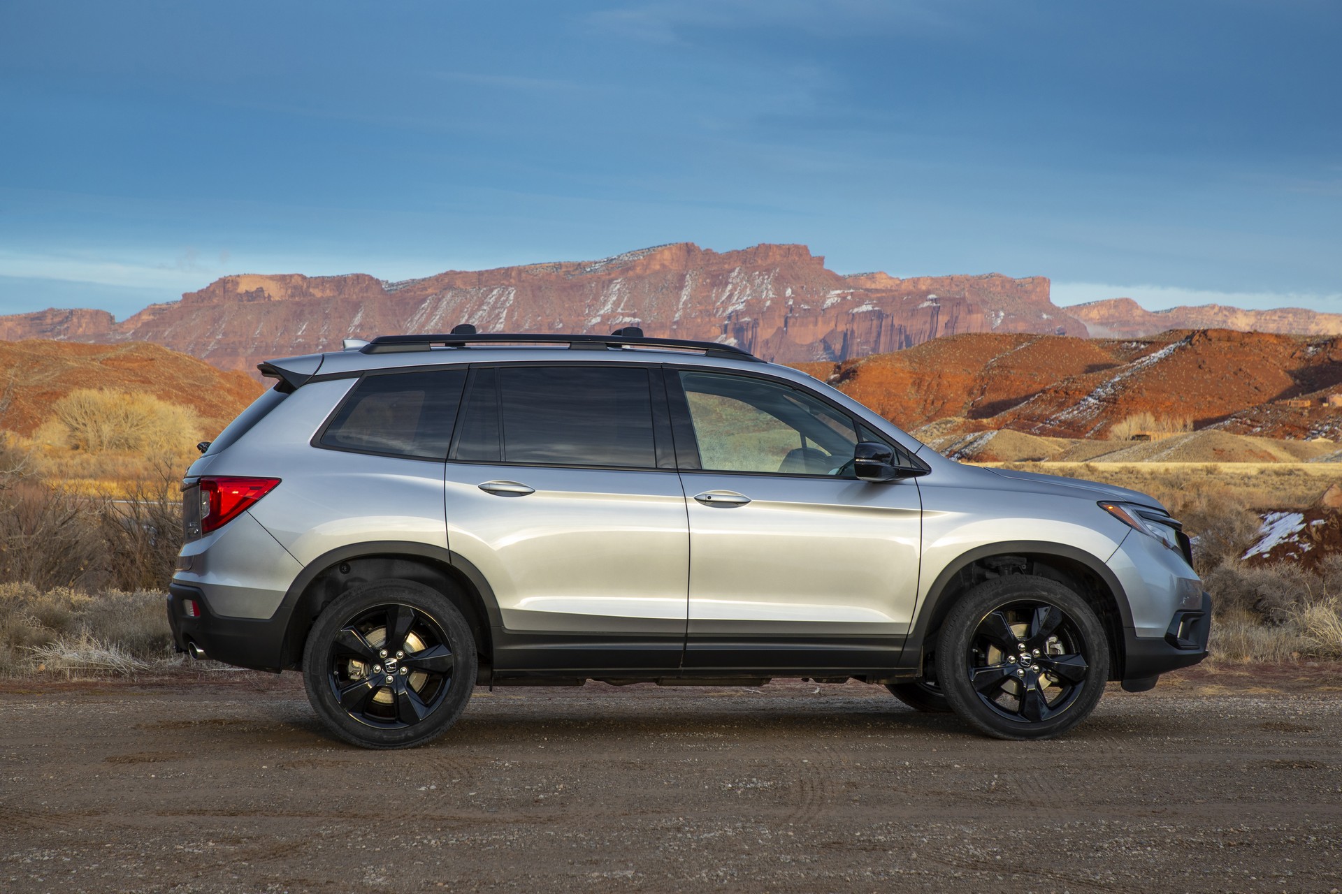 2019 Honda Passport-48 2019 Honda Passport Starts At $32K, Costs More Than Pilot