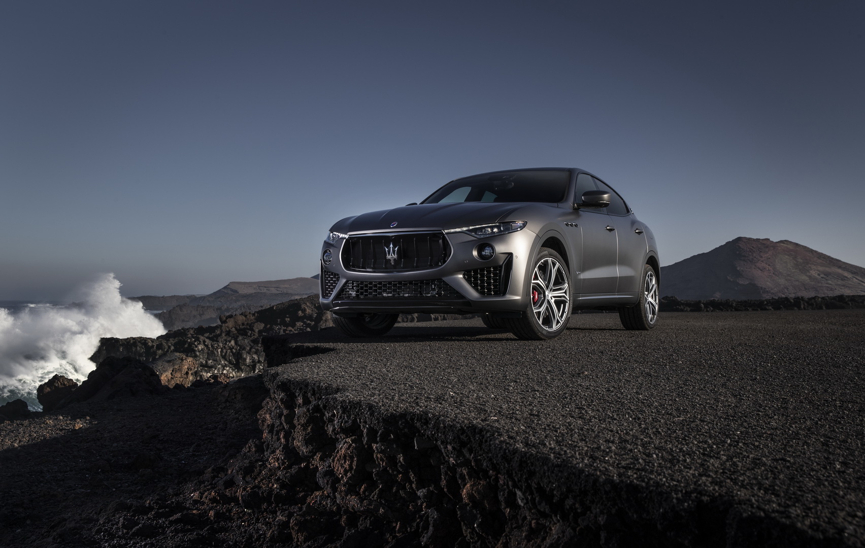 2019 maserati levante vulcano edition 4 New Maserati Levante Vulcano Is A Snazzy Limited Edition For Europe And Asia