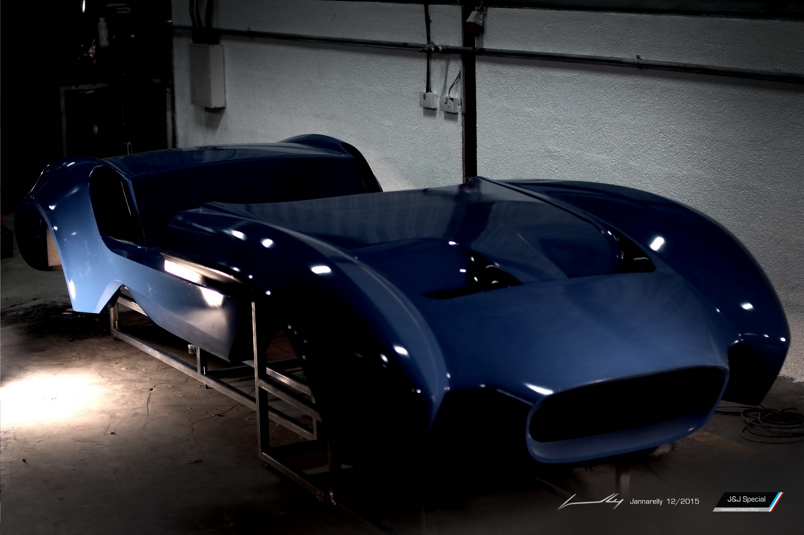 jannarelly design-1 spotted reddit 14 Retro-Looking Jannarelly Design-1 Sports Car Spotted In Public