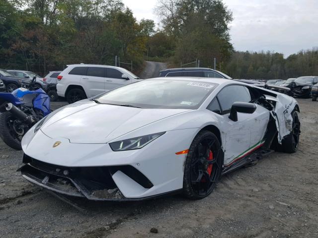 Lamborghini-Huracan-Performante-Crashed-2 Crashed Lamborghini Huracan Performante Could Be A Good Money Maker
