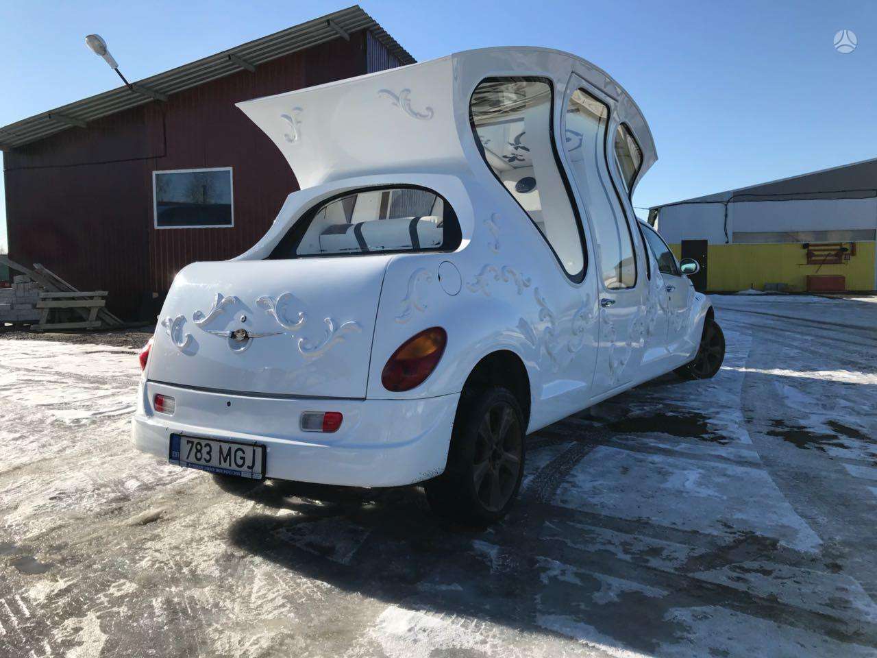 chrysler pt cruiser stage coach 3 $36K Chrysler PT Cruiser ‘Stagecoach’ Would Be Nice For… Dunno, The Pope?