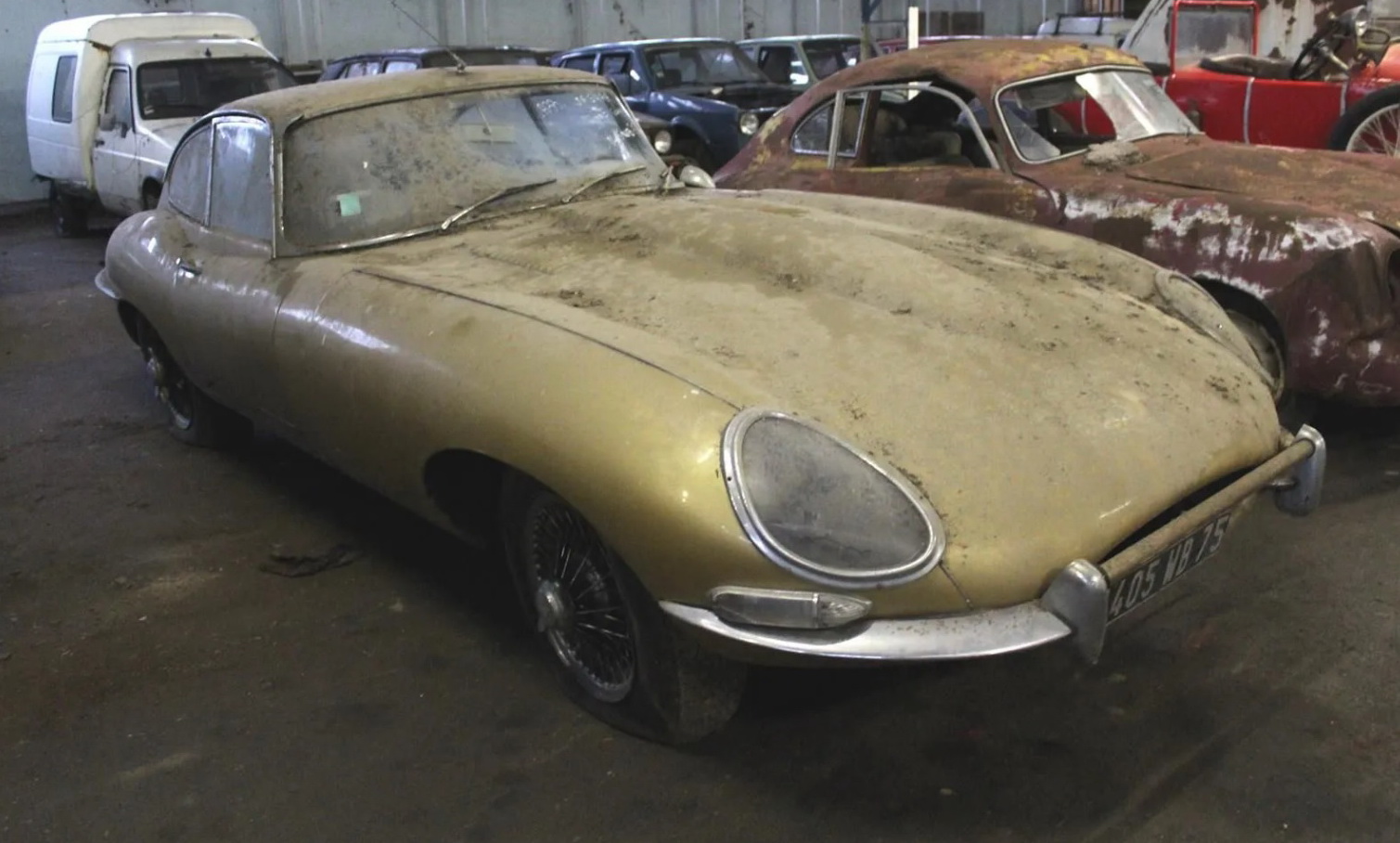 Barn-Find-France-08 Staggering Barn-Find Discovery With Over 80 Legendary And Classic Cars