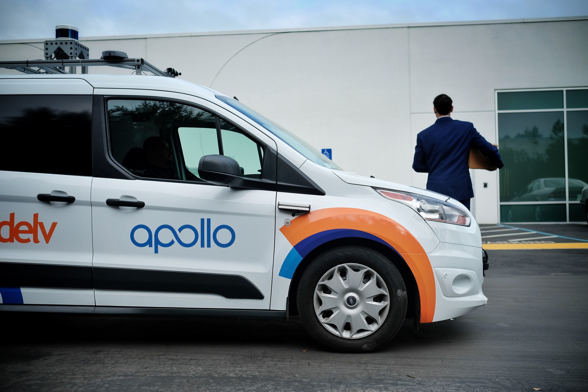 Udelv Newton-1 Udelv’s Newton Autonomous Delivery Van Is Ready To Deliver Your Walmart Orders