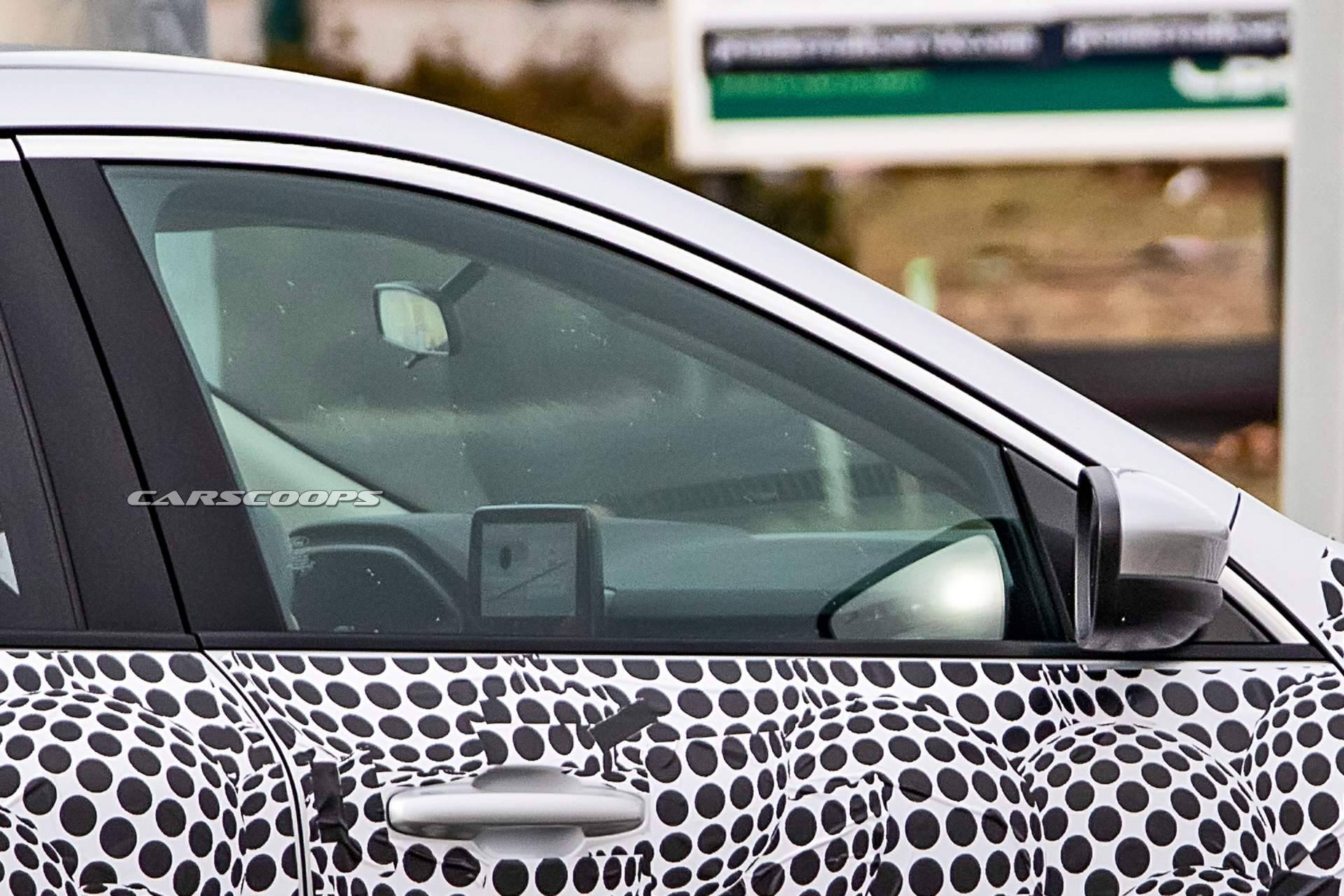 2020 Ford Escape:Kuga spy shots 9 2020 Ford Escape To Have Three Engines, Including A Three-Cylinder