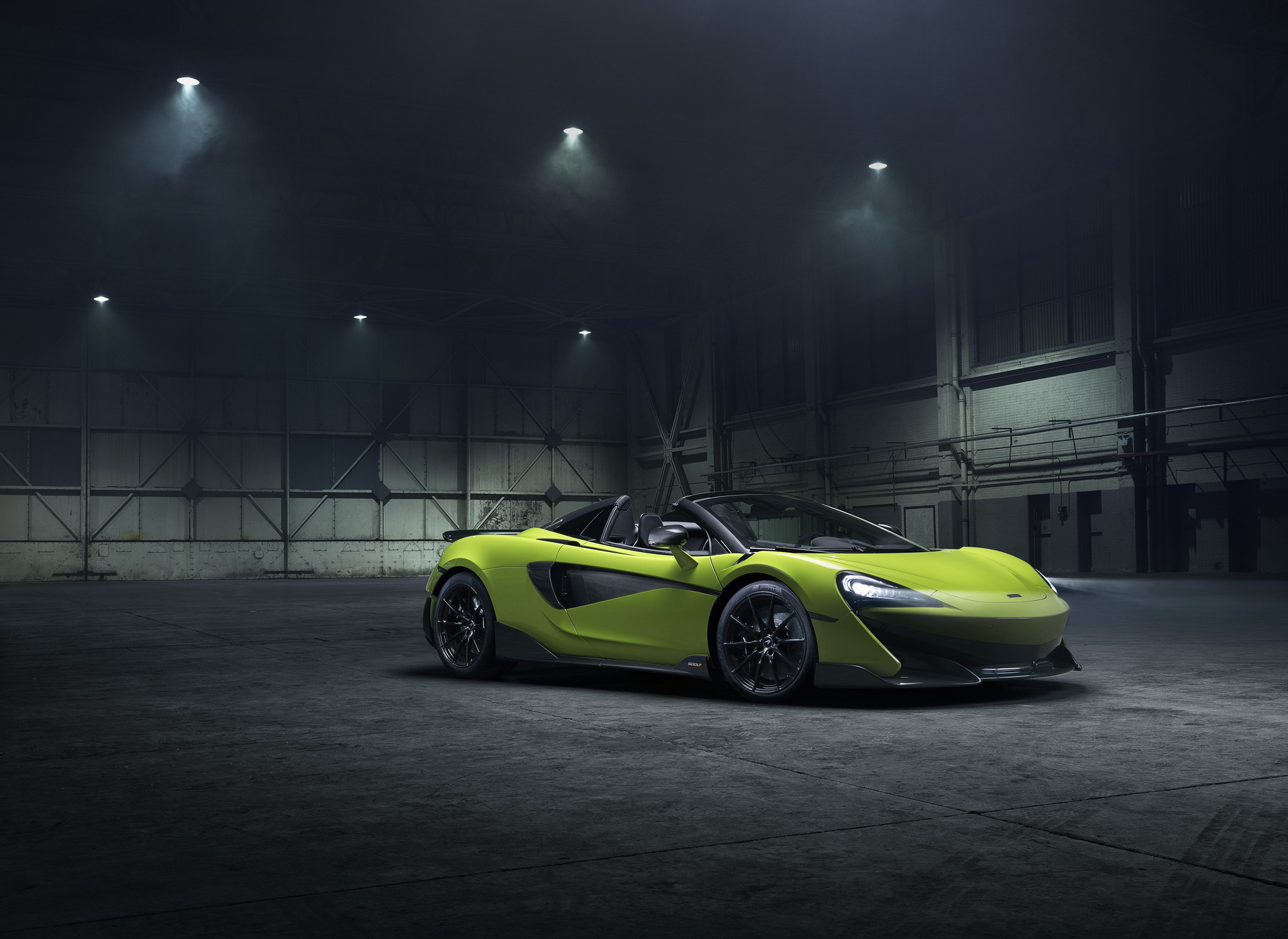 mclaren 600lt spider unveiled 1 McLaren 600LT Spider Unveiled With 201 MPH Top Speed, Priced From $256,500