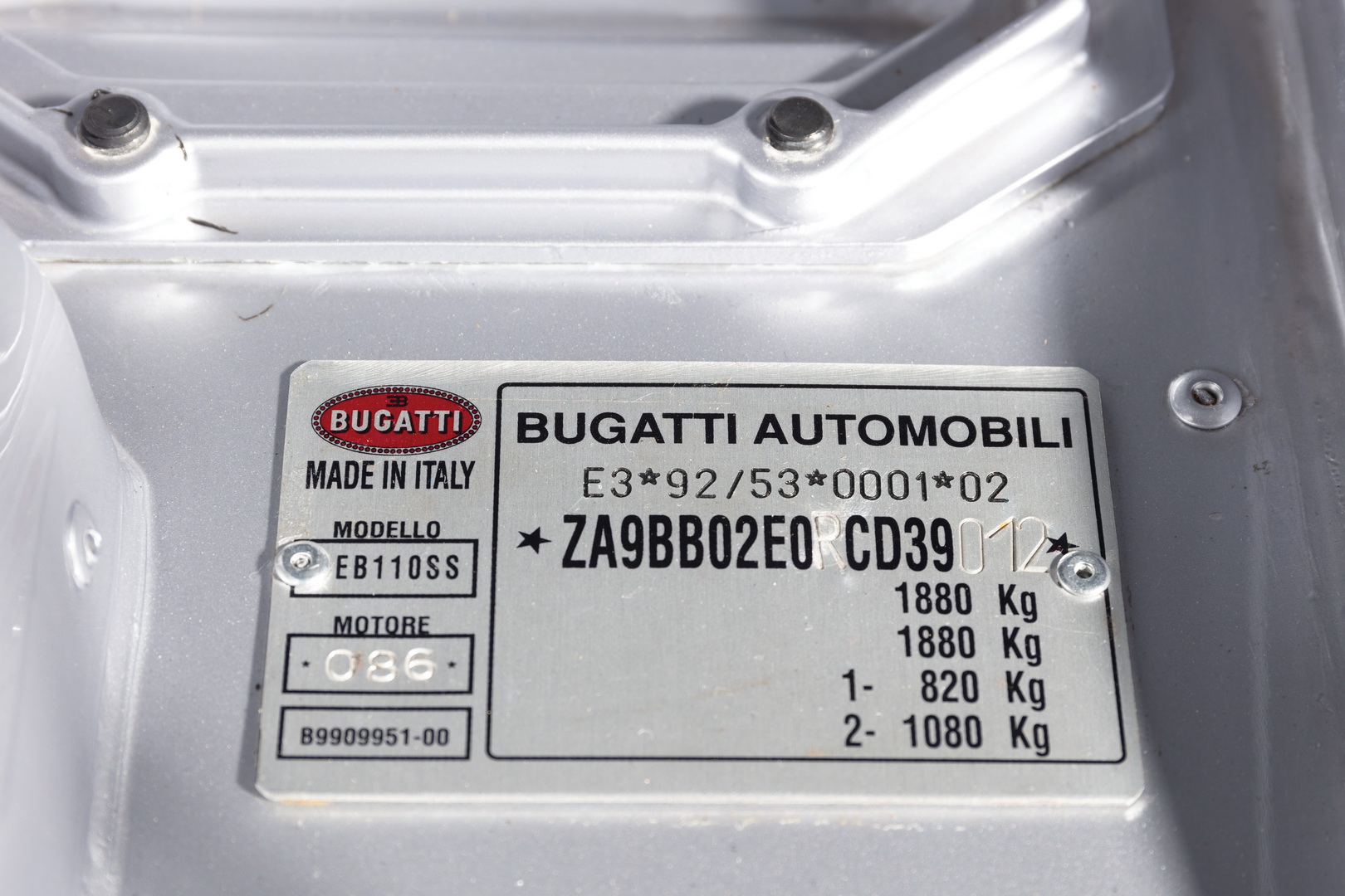 bugatti eb110 ss 29 Bugatti EB110 SS Is An Unjustly Overlooked, Yet Very Exciting, Old-School Supercar