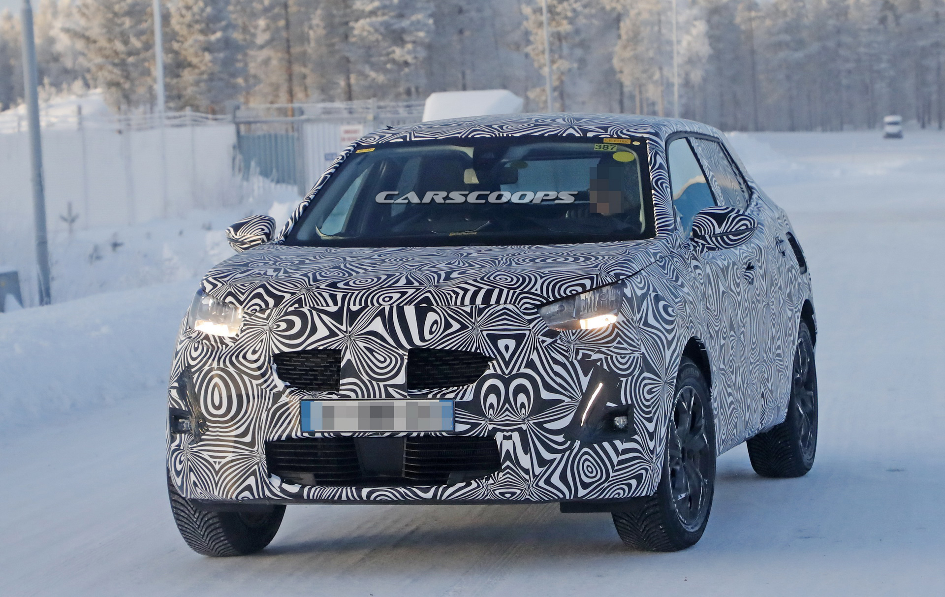 2020-Peugeot-2008-02 2020 Peugeot 3008 Facelift: Cleaner Design And A PHEV Powertrain