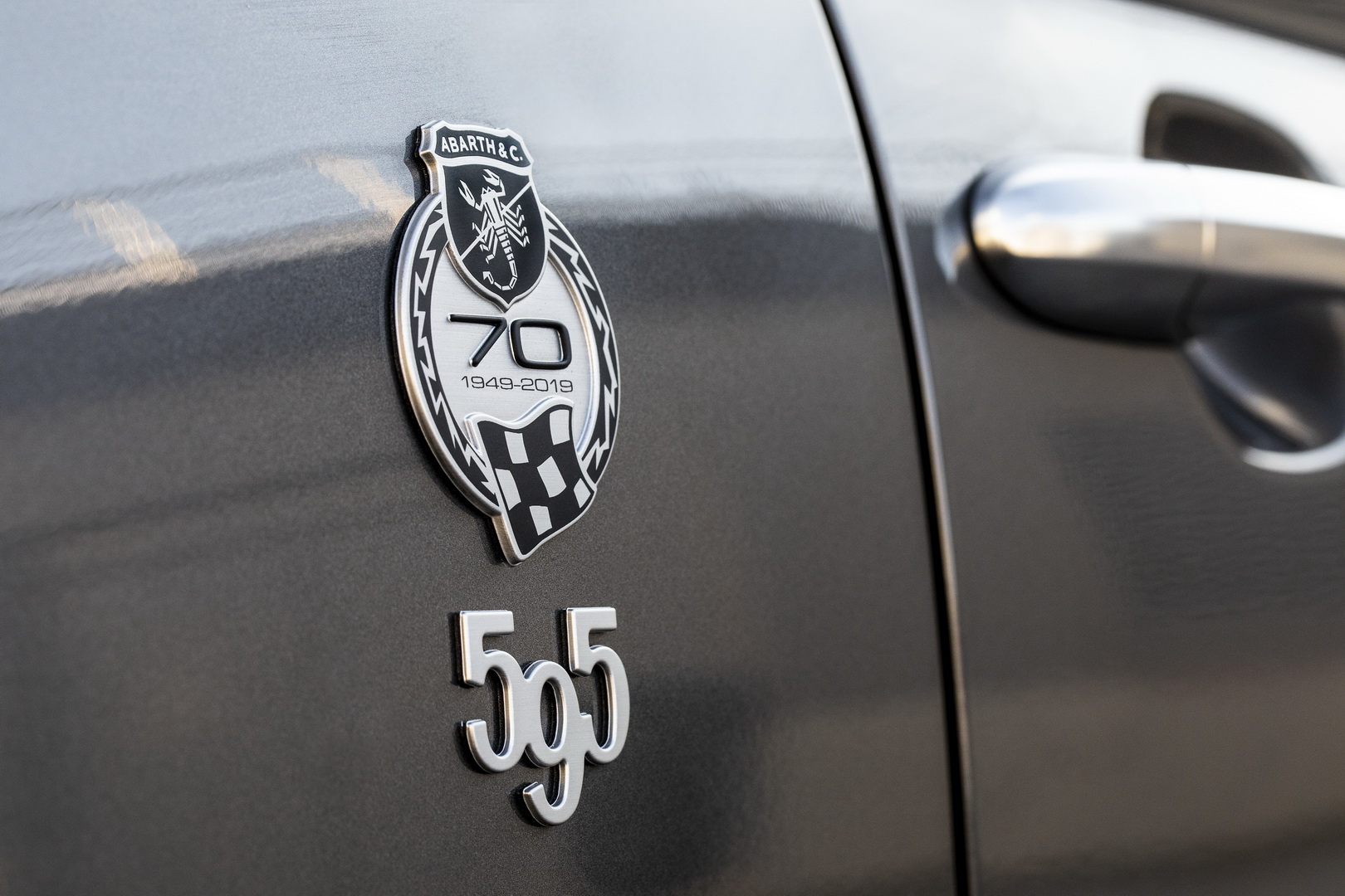 2019 abarth 595 124 70th anniversary 36 2019 Abarth 595 And 124 Spider Celebrate The Brand’s 70th Anniversary