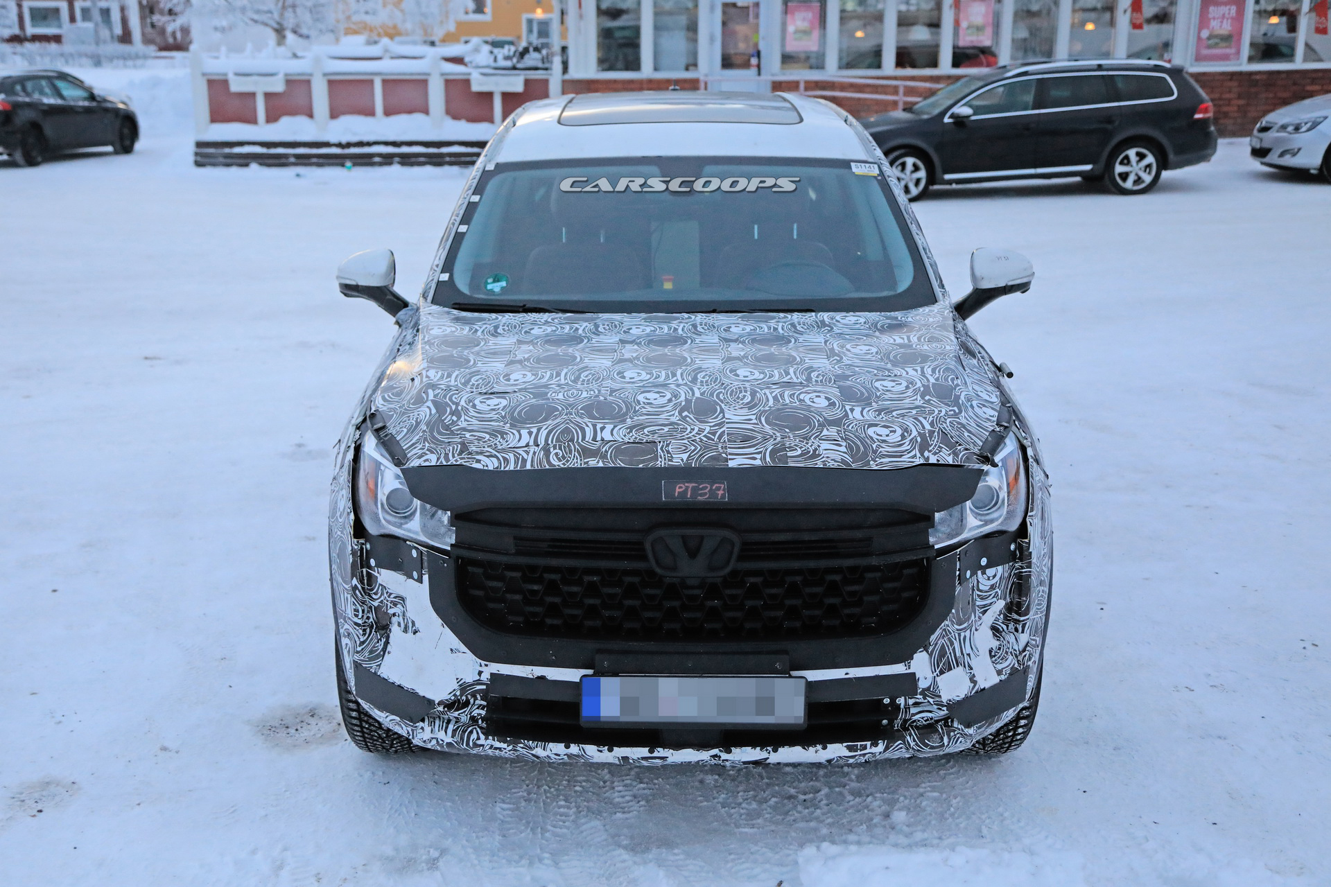 2020-Brilliance-SUV-Scoop-02 China’s Brilliance Caught Testing Seven-Seat V7 SUV In Europe