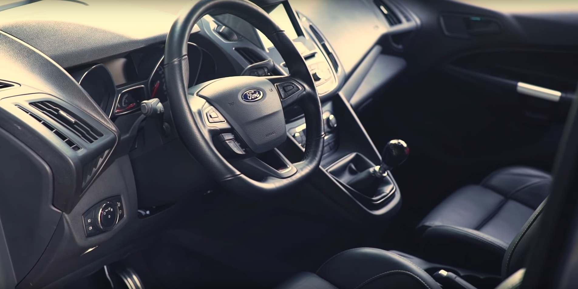 ford transit connect focus st engine 3 Focus RS-Powered Ford Transit Is Our Kind Of Van