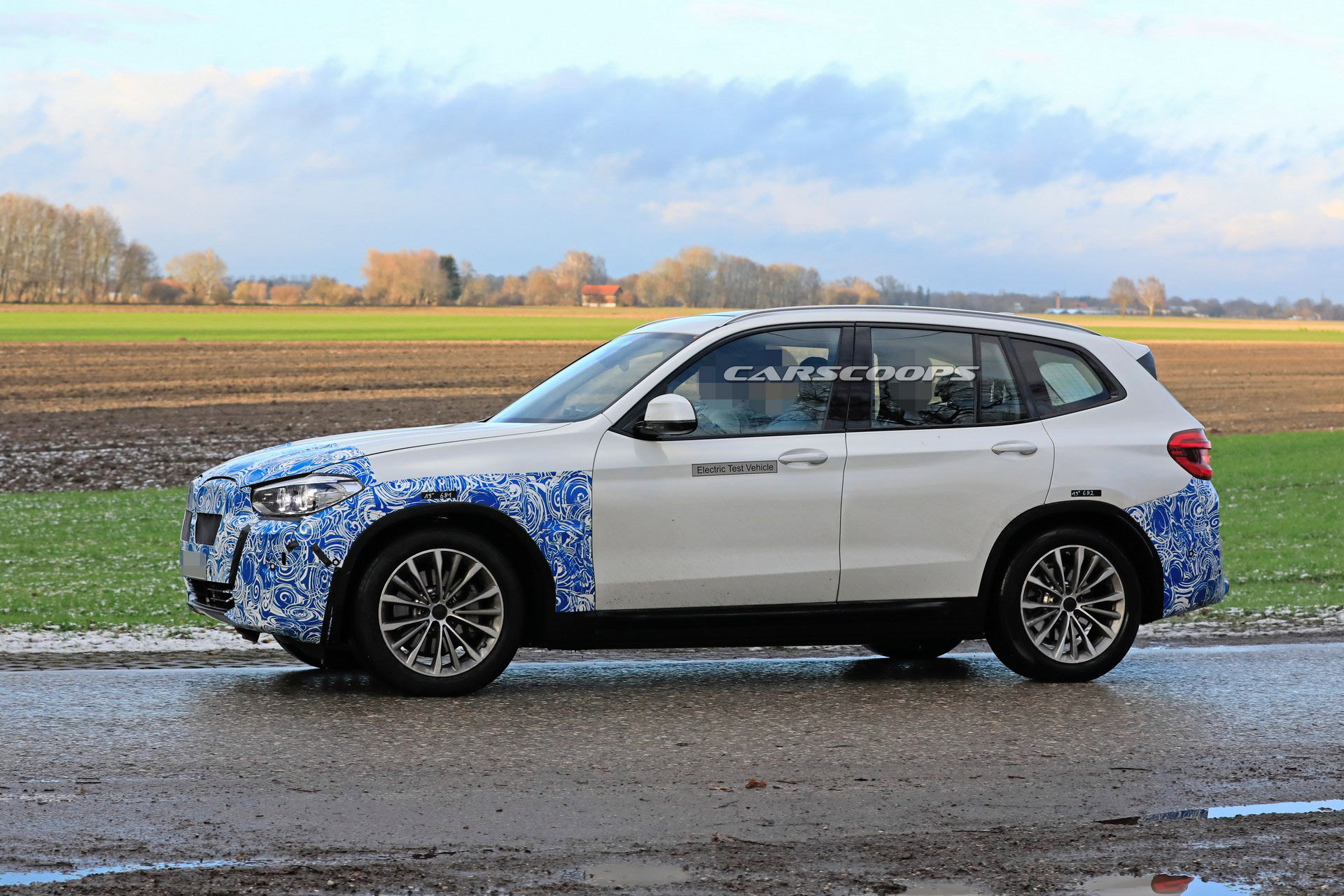 BMW-iX3-6 2020 BMW iX3 Is Gearing Up To Battle The Audi E-Tron