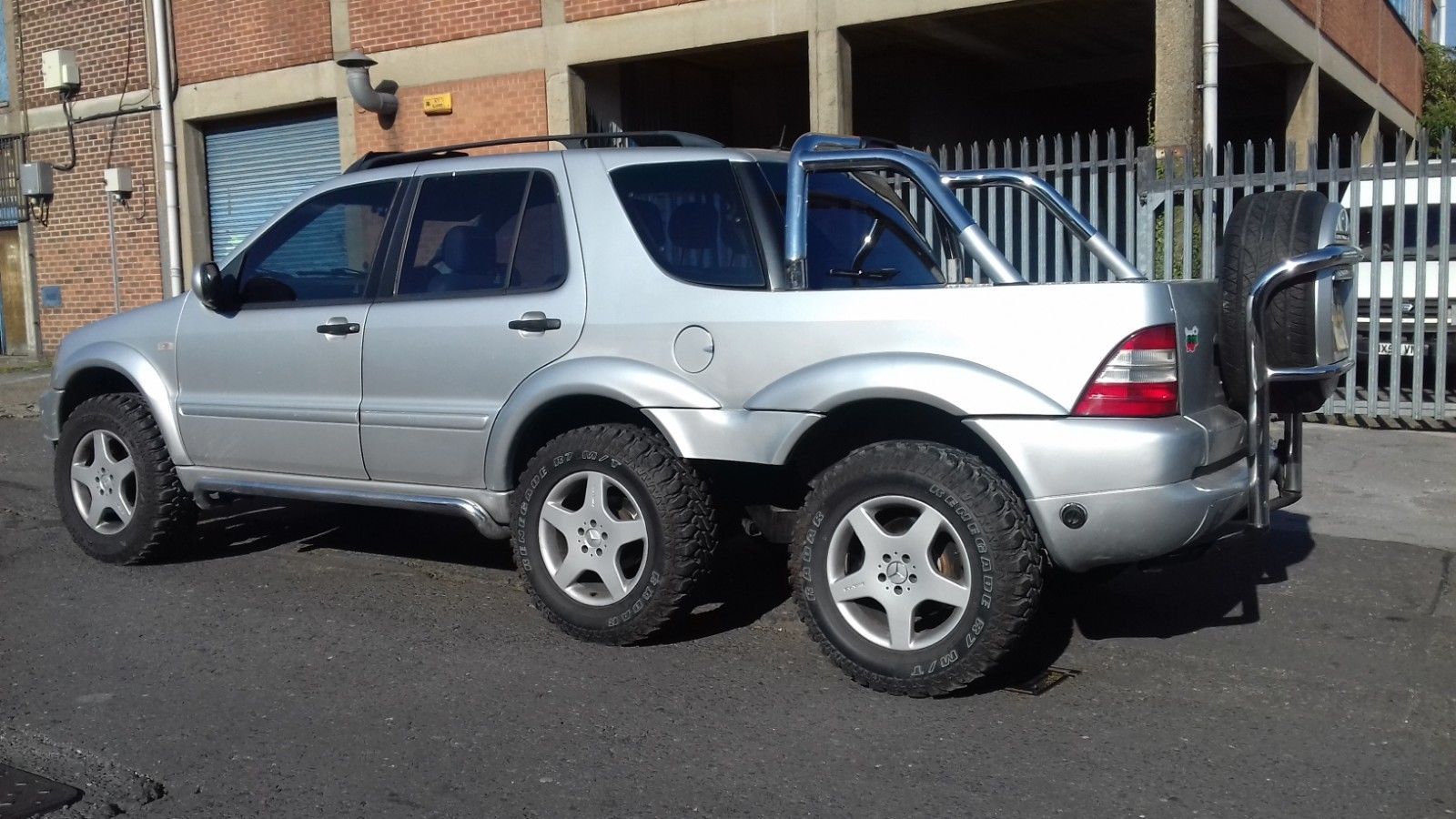 mercedes-benz ml 6x6 4 First-Gen Mercedes ML 6×6 Pickup Conversion Will Make You Check Your Eyesight