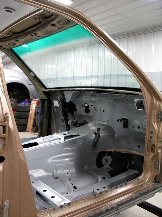 mercedes 190e c63 amg conversion 39 Tuner Transplants Classic Mercedes 190E 2.5 16 EVO Body On A Modern C63 AMG