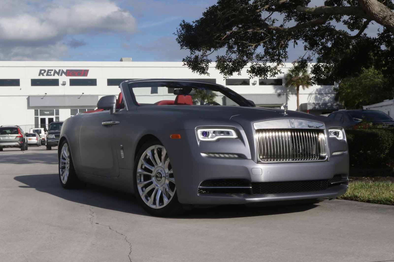 rolls-royce dawn renntech tuning 4 Fancy A Stanced Rolls-Royce Wraith Or Dawn? Renntech Has A Solution