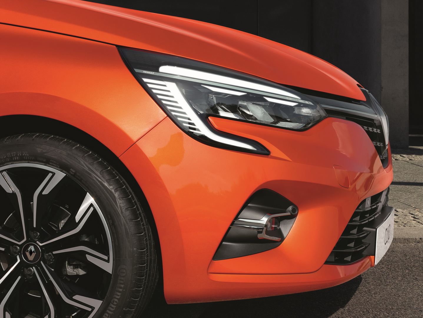 2020 renault clio exterior 19 2020 Renault Clio Is Ready To Conquer The Supermini Segment