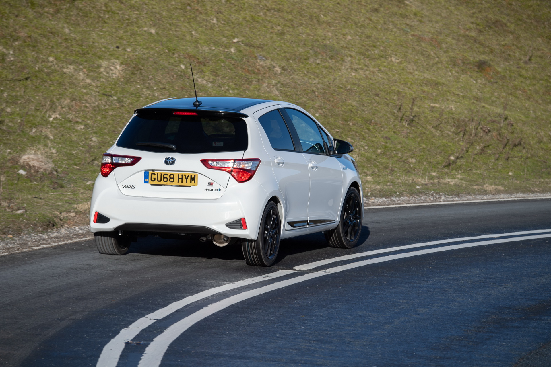 Toyota-Yaris-GR-Sport-16 2019 Toyota Yaris Arrives In The UK With New Y20 And GR Sport Models