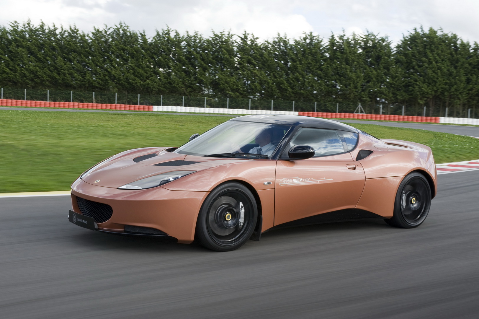 Lotus Evora 414E REEVolution 3 Lotus And Williams Form Partnership, Is It For The “Omega” Electric Hypercar?