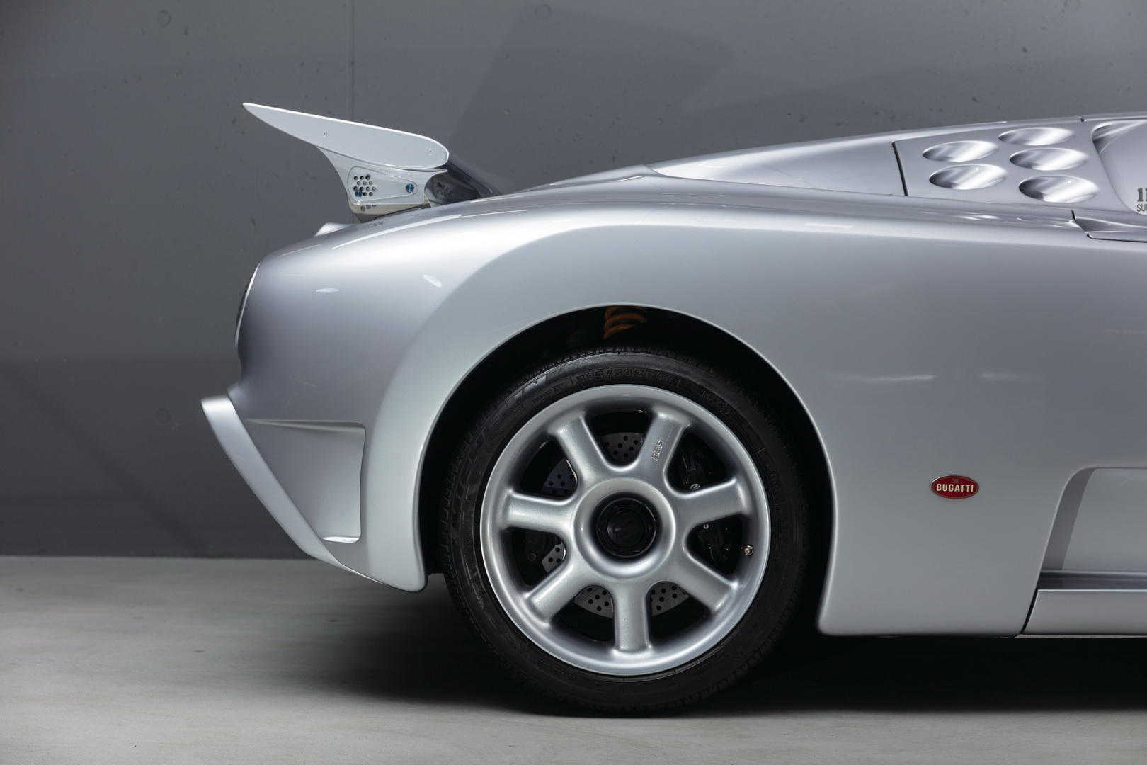 bugatti eb110 ss 11 Bugatti EB110 SS Is An Unjustly Overlooked, Yet Very Exciting, Old-School Supercar