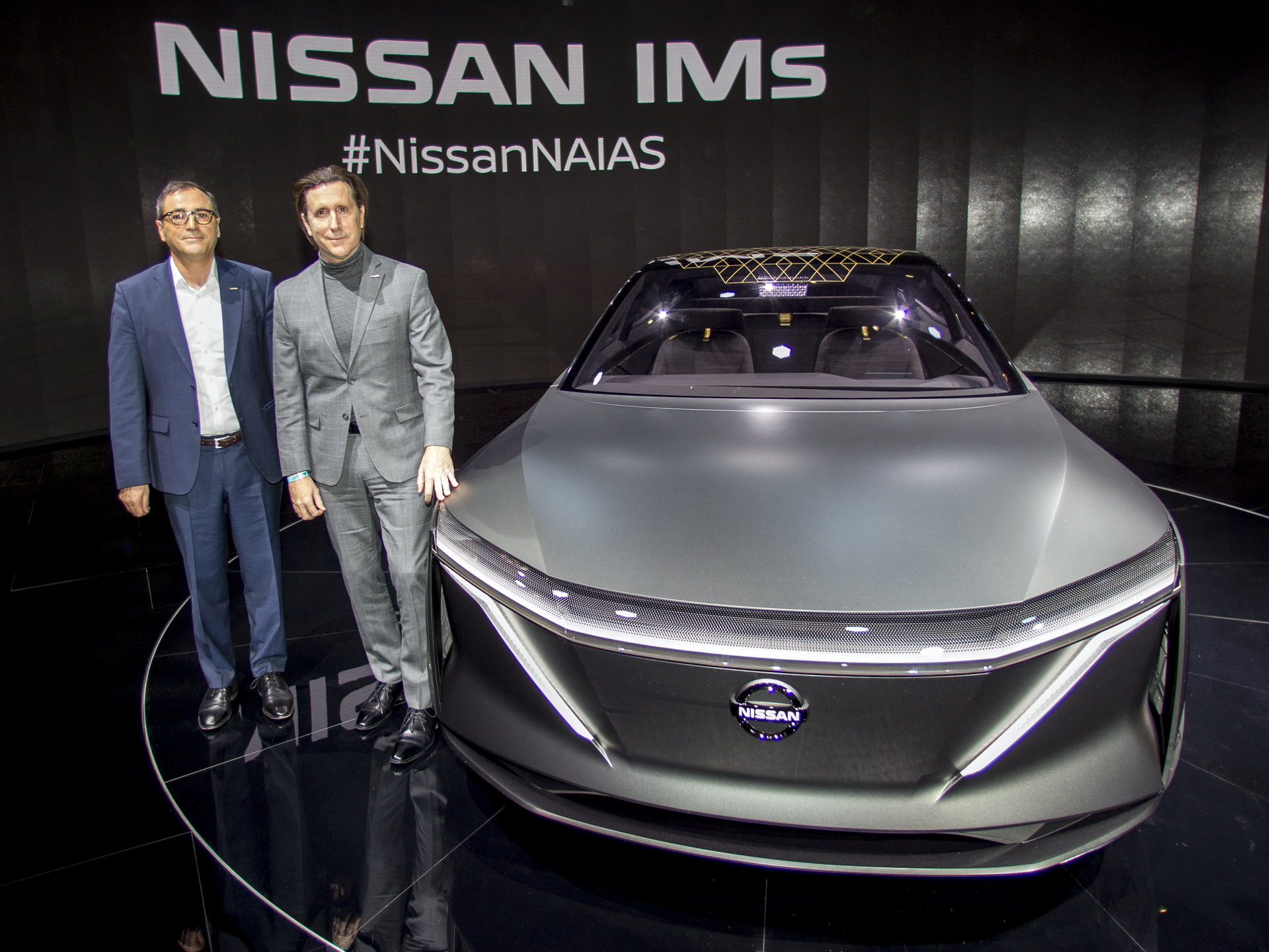 Nissan IMs Concept 7 Nissan IMs Concept Re-Imagines Sedan As An Electric Crossover To Save It From Extinction