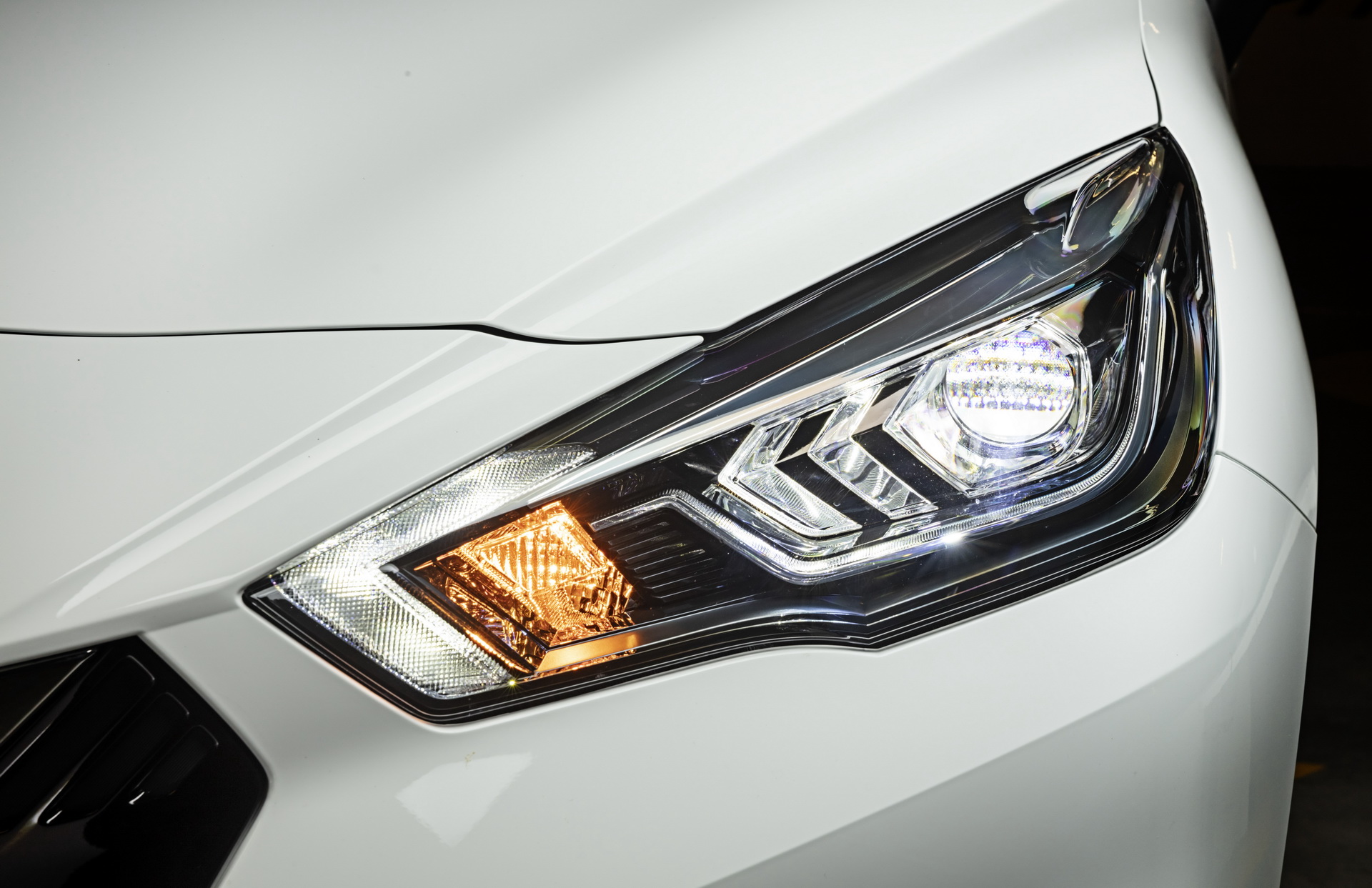 2019-Nissan-Micra-N-Sport-37 New Nissan Micra N-Sport Arrives As The Warm Hatch Of The Range