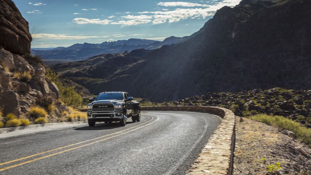 2019 Ram 3500 HD Dually 9 2019 Ram HD Brings Up To 1,000 Lb-Ft Of Torque, Class-Leading Towing