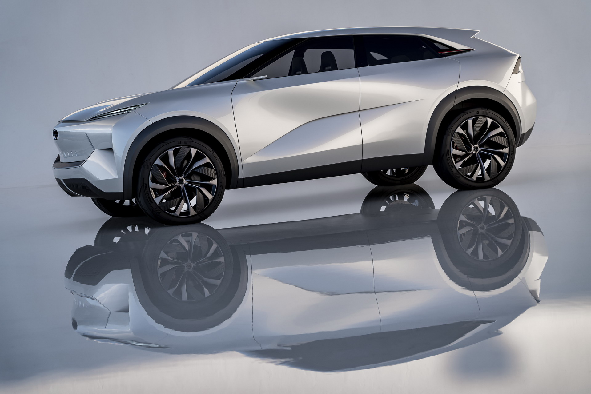 Infiniti QX Concept 48 QX Inspiration Concept Is An Unrealistic Teaser Of Infiniti’s New Electric SUV