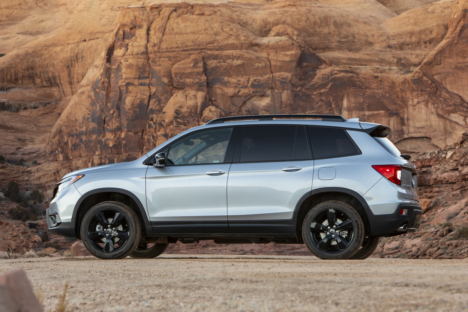 2019 Honda Passport-26 2019 Honda Passport Starts At $32K, Costs More Than Pilot