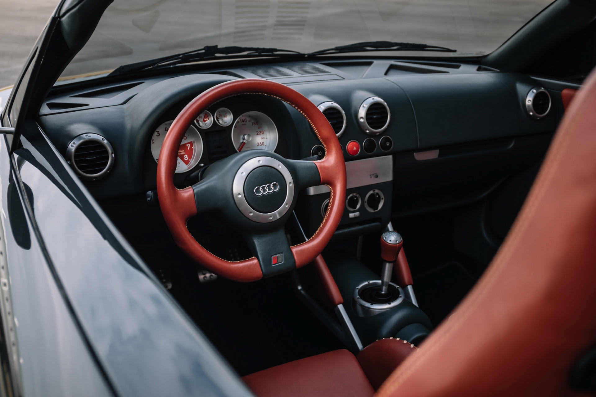 2019-Audi-TT-20th-Anniversary-Edition-14 2019 Audi TT 20th Anniversary Pays Homage To Original For $52,900 In The U.S.