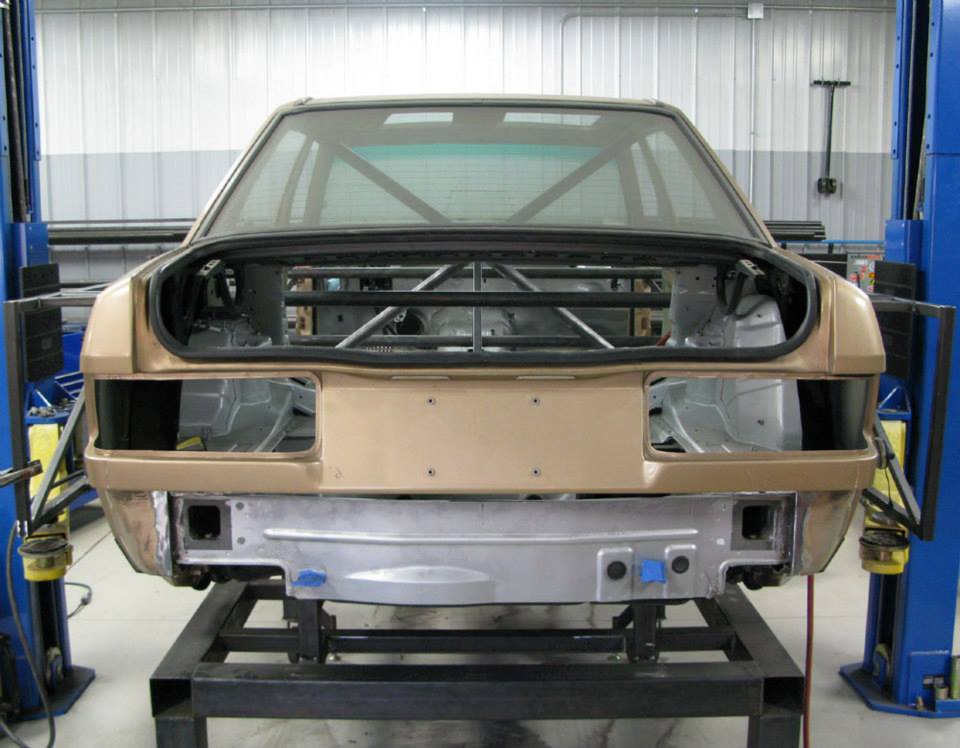 mercedes 190e c63 amg conversion 33 Tuner Transplants Classic Mercedes 190E 2.5 16 EVO Body On A Modern C63 AMG