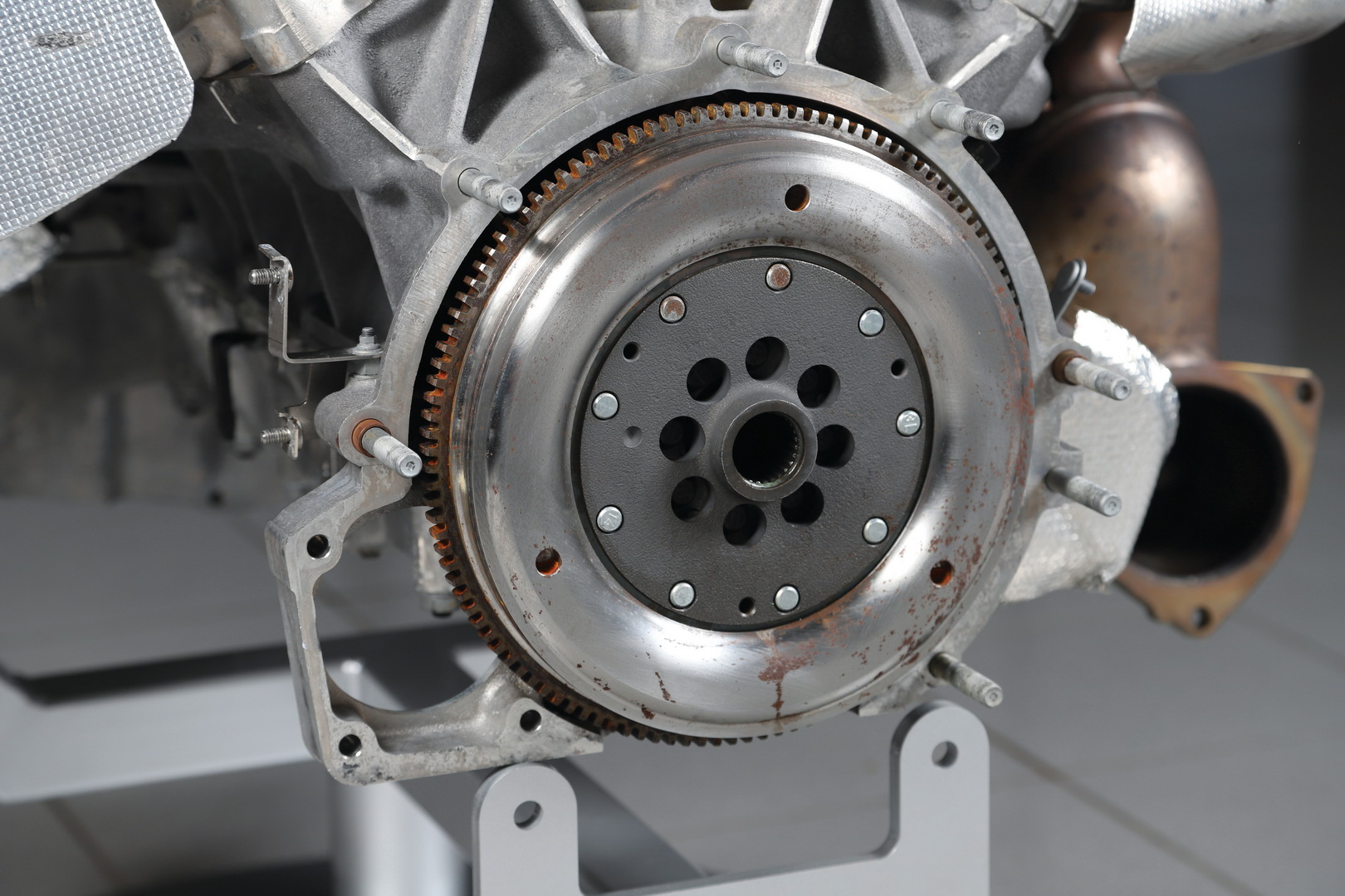 ferrari ff engine 11 Buy This Ferrari FF V12 Engine, Use It To Power Your Weekend Car