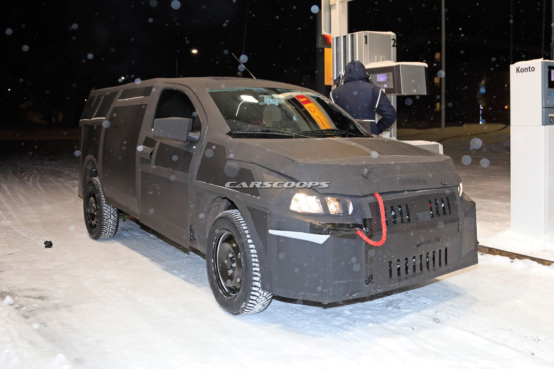 Fiat-Mobi-Pickup-Spy-Shots-6 2020 Fiat Mobi Pickup Will Be A Small Utility Vehicle For South America