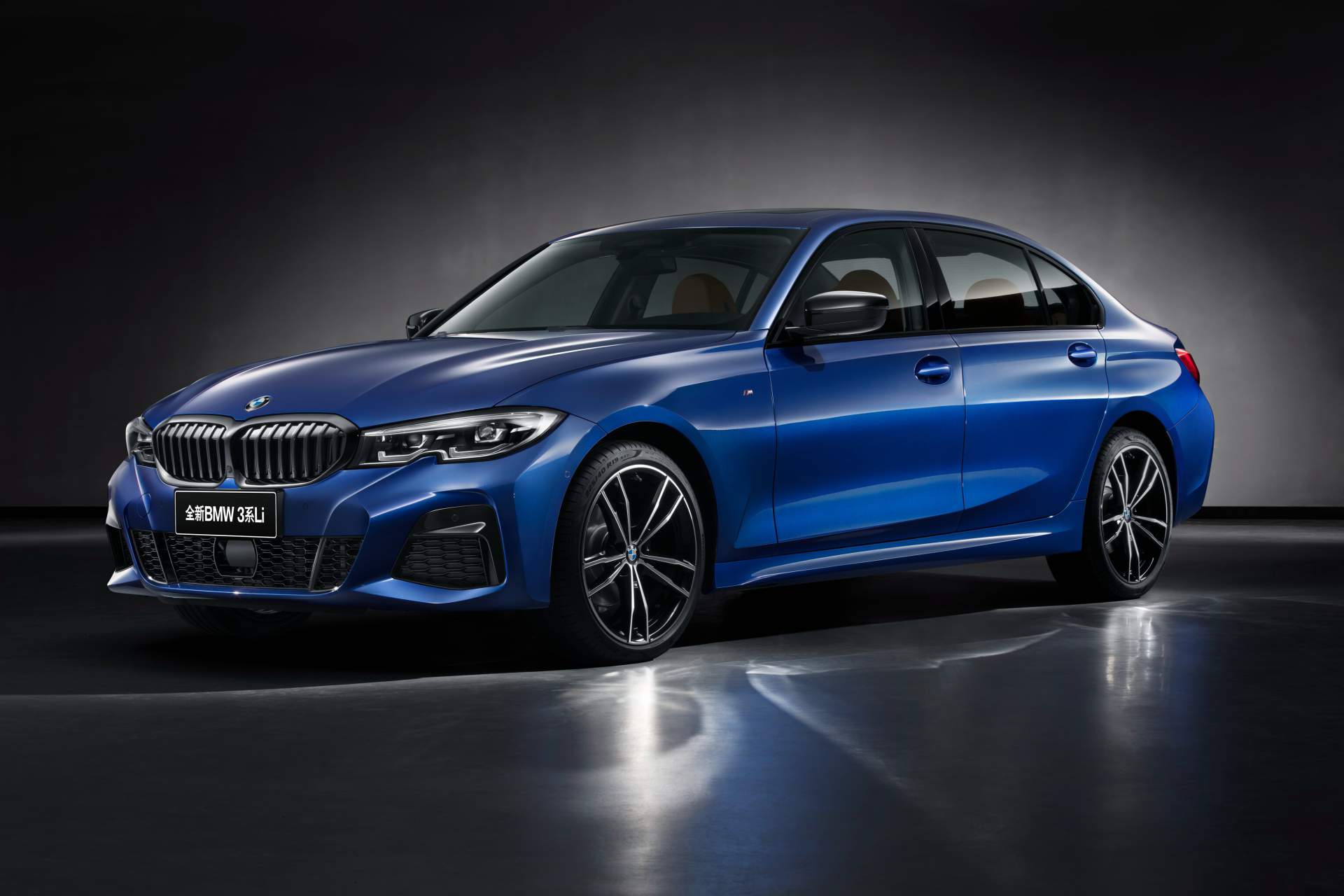 2019 BMW 3 Series Li China 2 2019 BMW 3 Series Sedan Stretches Its Wheelbase In China