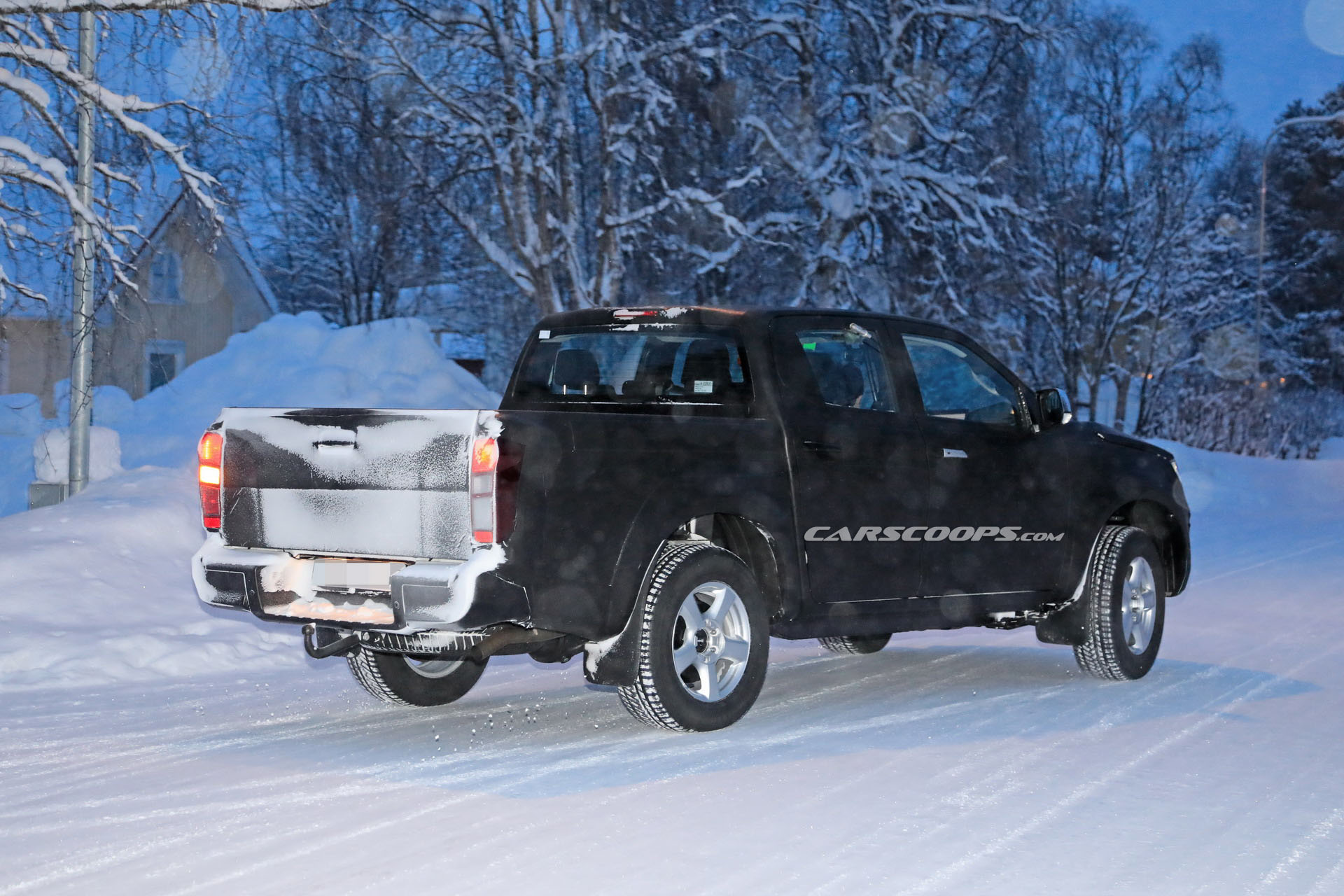 2020 Isuzu D-MAX 8 New Isuzu D-Max Coming This Year With Redesigned Exterior, Roomier Cabins (Updated)