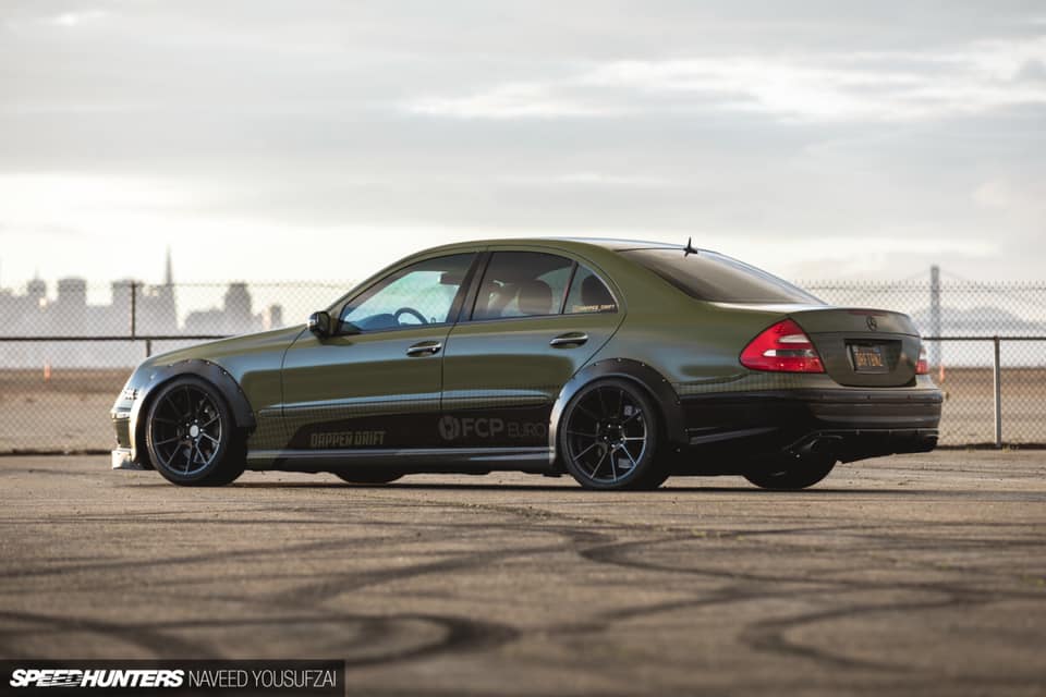 mercedes-benz e55 amg drift car 2 Mercedes-Benz E55 AMG Is Perhaps The Most Elegant Drift Car On The Planet