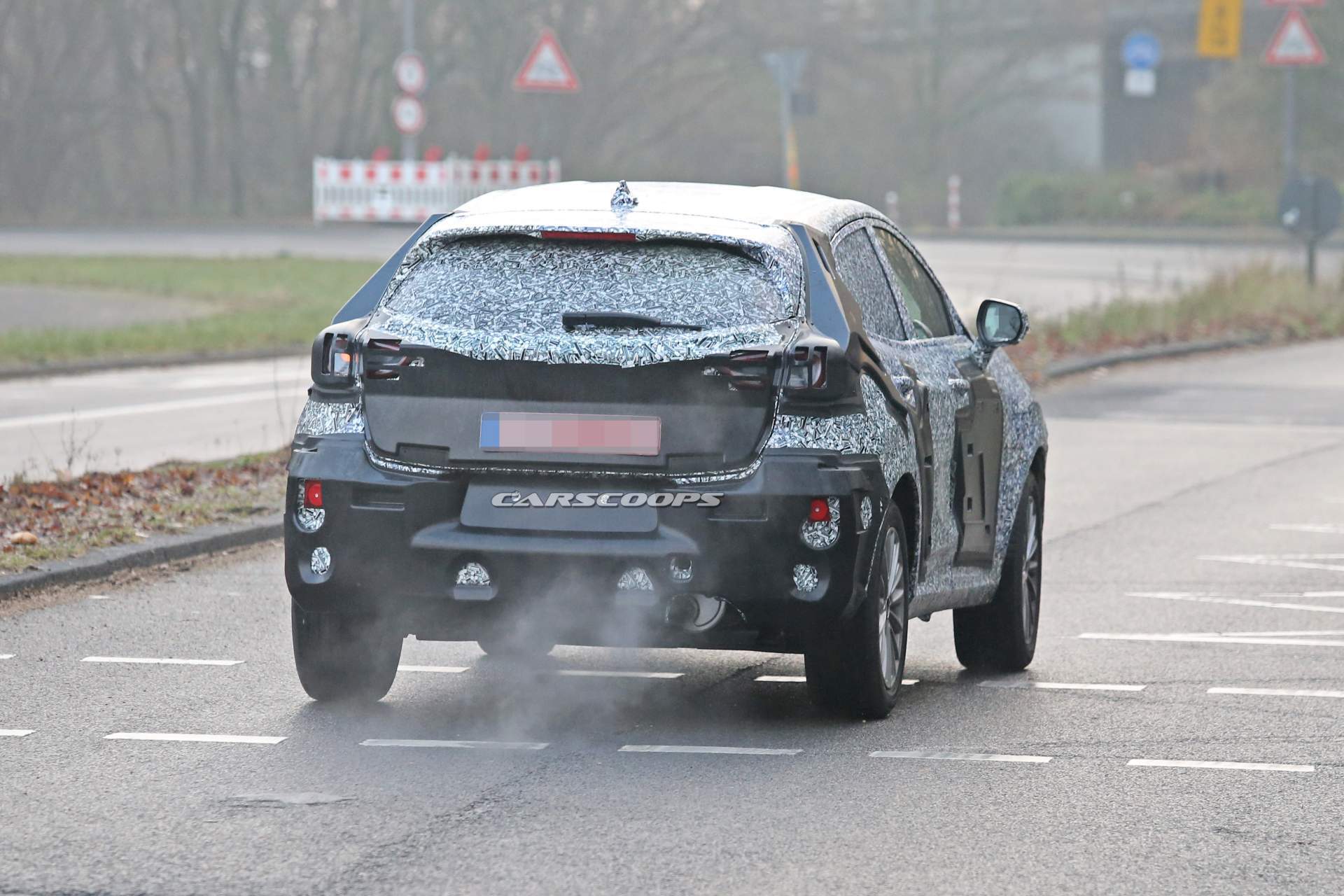 Ford Fiesta-based SUV prototype spy shots 15 New Ford Fiesta-Based SUV Will Replace EcoSport, Could Be Called Puma